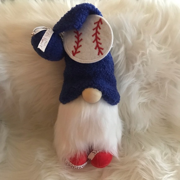 Baseball Gnome Plush - Picture 3 of 4